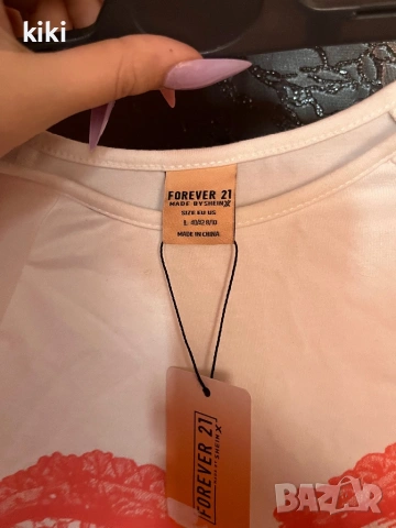 Forever 21 M-L Бяла блуза/топ/ с щампа , снимка 3 - Корсети, бюстиета, топове - 53401516