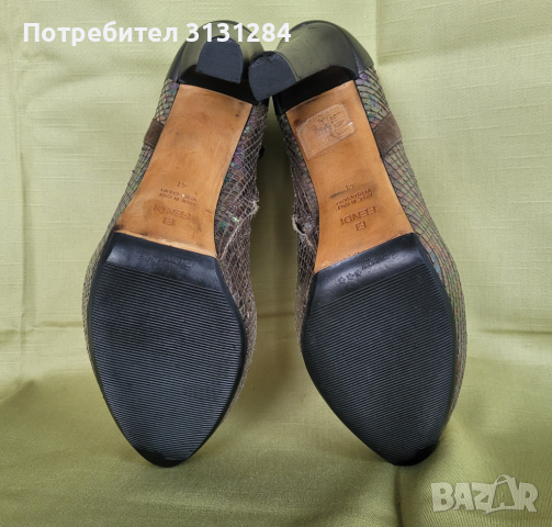 Шикозни обувки Fendi оригинал, естествена змийска кожа Италия 41 р, снимка 9 - Дамски обувки на ток - 44586559