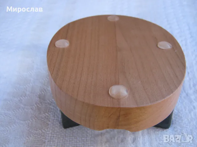 Дървен пепелник с истинска подкова и клинци., снимка 6 - Други - 48011838