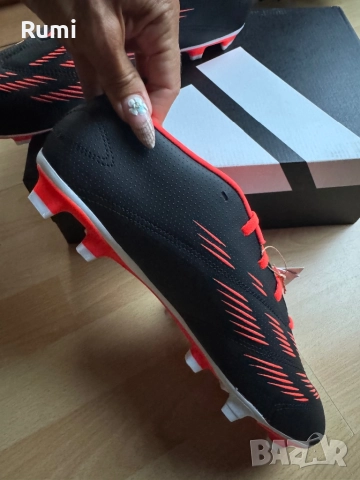Оригинални нови бутонки Adidas Predator Club Fxg ! 44 н, снимка 7 - Футбол - 51458522