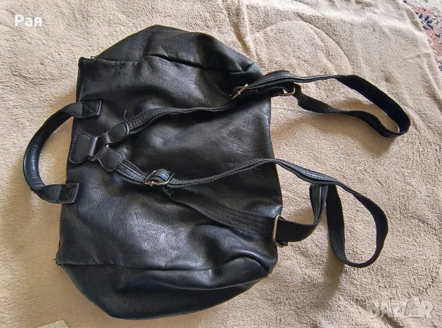 Дамска черна чанта / раница Pull&Bear, снимка 8 - Раници - 49808378