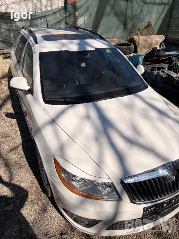 Skoda Octavia vRS 2.0 TFSI (200 к.с.) — Изключително състояние, снимка 2 - Автомобили и джипове - 53814983