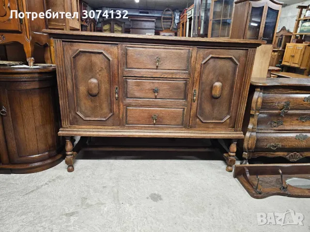 Контрабюфет изработен изцяло от масив ( материал орех)