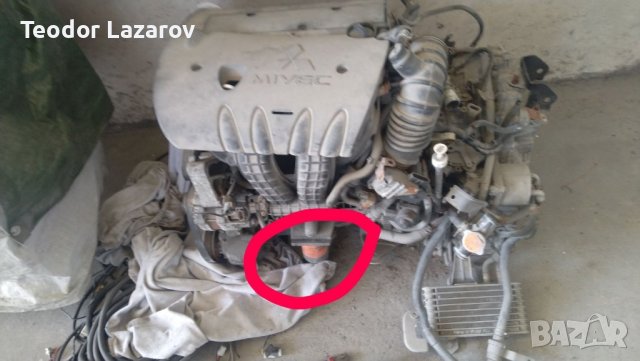 Двигател за Mitsubishi rvr, снимка 3 - Части - 42541414
