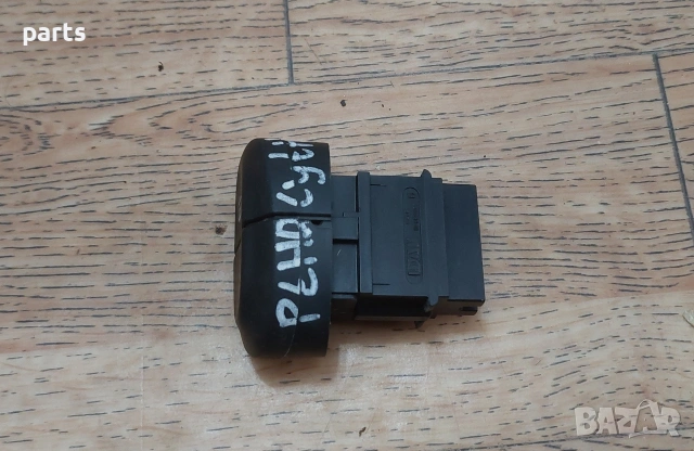 Бутон Подгрев Рено Меган Сценик , снимка 3 - Части - 53716497