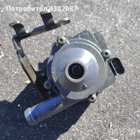 Разширителен съд,маркучи,казанче чистачи- FORD ECOSPORT 2016Г 1.0 125к, снимка 7 - Части - 49660799