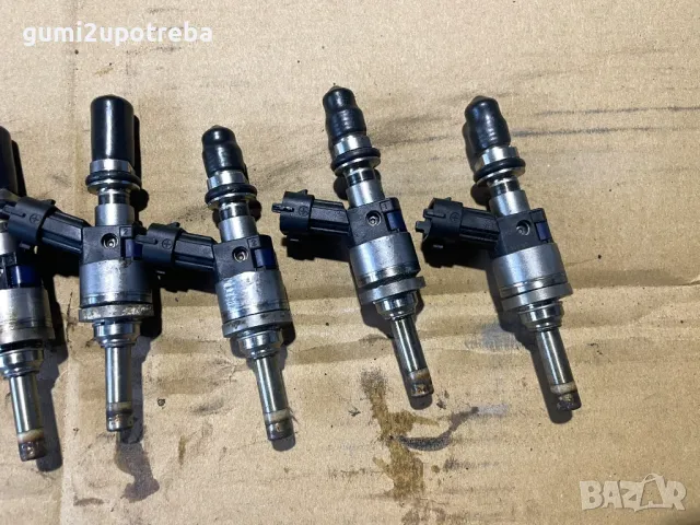 Горивен Инжектор 94860523002 Porsche Cayenne 957 4,8I V8, снимка 5 - Части - 49744604