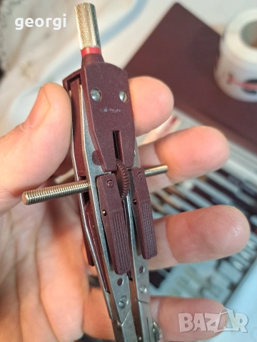 комплект прибори за чертане пергел и рапидографи Rotring HI Tech 33/1, снимка 11 - Други услуги - 53377270