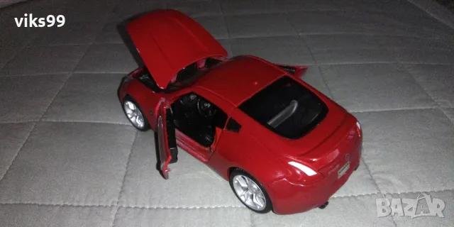 Nissan 370Z 2009 MAISTO - Мащаб 1:24, снимка 3 - Колекции - 48498150