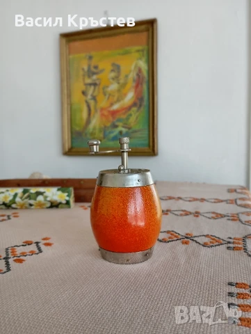 Дървена мелничка за черен пипер - "Родина", снимка 1