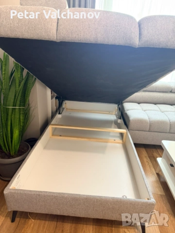 Разтегателен диван, снимка 4 - Дивани и мека мебел - 53698815