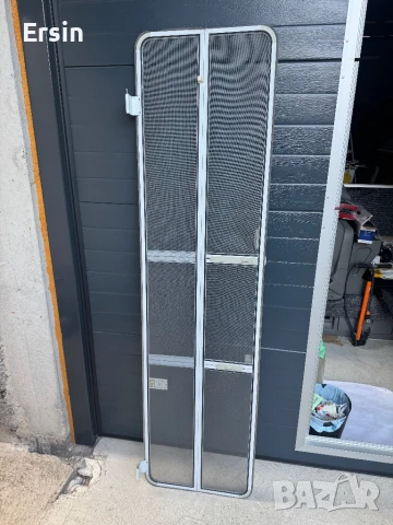 Оригинален комарник Remis за Кемпер HYMER (За входната врата) цена 350.00 лева, снимка 4 - Къмпинг мебели - 51198625