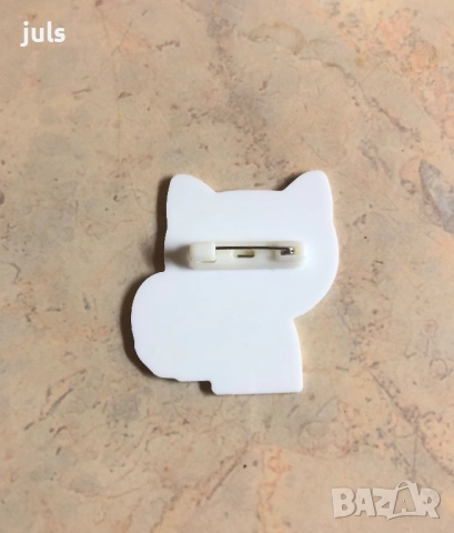 Брошка с котка Karl Lagerfeld, обеци русалката Ариел, снимка 3 - Обеци - 36976342