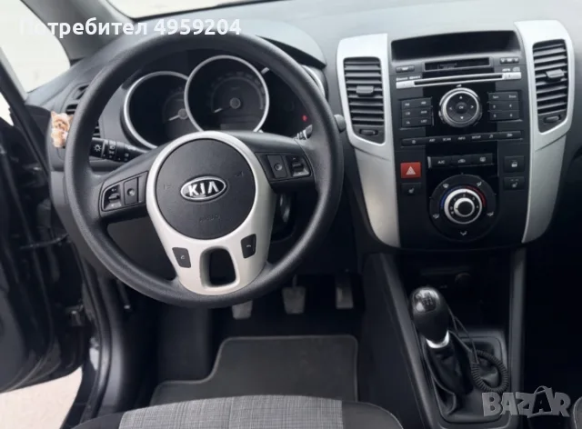 Kia Venga 2013г. , снимка 8 - Автомобили и джипове - 56220822