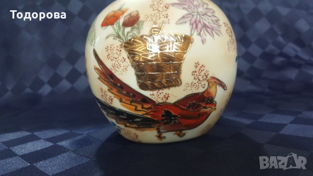 Порцеланова китайска ваза, снимка 2 - Антикварни и старинни предмети - 33951916