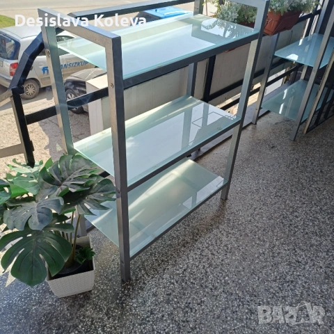Стелажи, метал и стъкло 2 бр, снимка 1