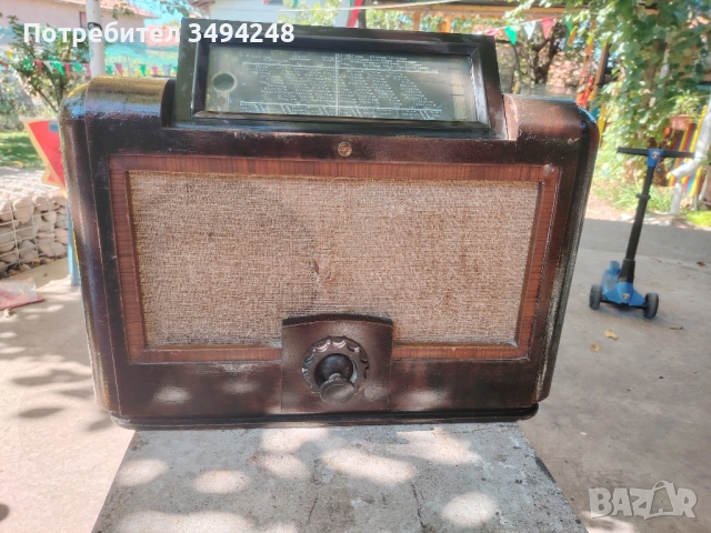 Старо лампово радио Philips 1937 година, снимка 1