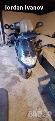 продавам скутер 125 HEXACON, снимка 2 - Мотоциклети и мототехника - 53664766