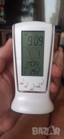 Настолен led часовник със синя подсветка-10 лв, снимка 1