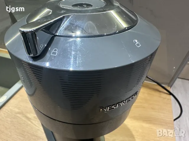 Капсулна кафемашина Nespresso Vertuo Next, снимка 6 - Кафемашини - 49171022