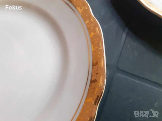 Български порцелан Китка Нови Пазар малки чинии 6 бр позлат, снимка 6 - Антикварни и старинни предмети - 53295019