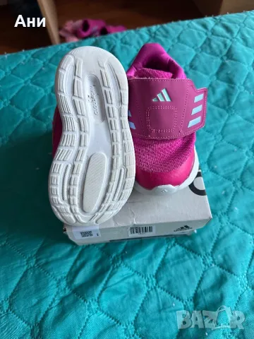 Детски маратонки Адидас розови, снимка 3 - Детски маратонки - 49773660