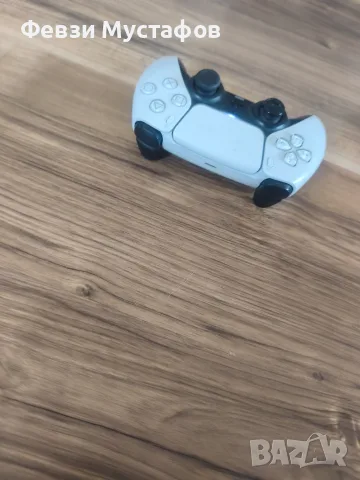 Playstation 5 конзола с два джойстика, нова, снимка 8 - Дистанционни - 56041975