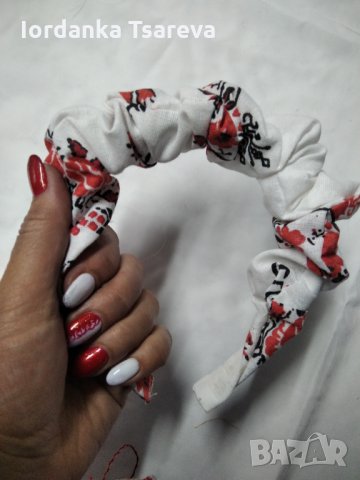 Диадеми за народни носи, снимка 3 - Аксесоари за коса - 35990600