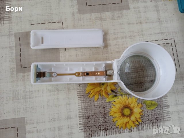 Стара лупа с подсветка/крушка, снимка 7 - Други ценни предмети - 41353196