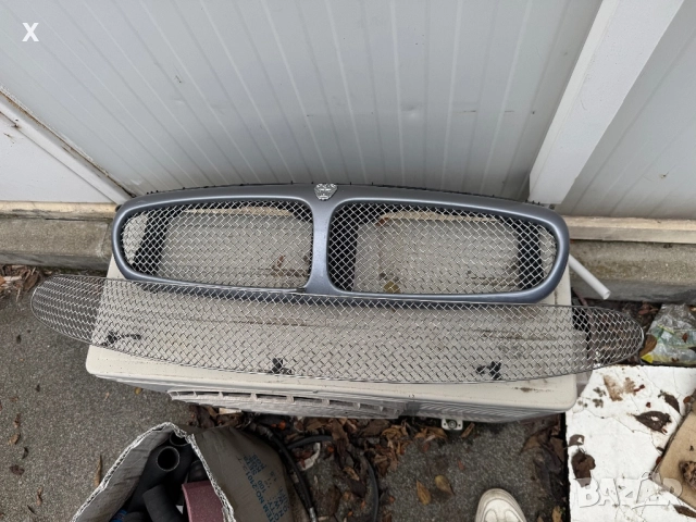 ПРЕДНИ РЕШЕТКИ ГОРНА И ДОЛНА ЗА JAGUAR X-type 