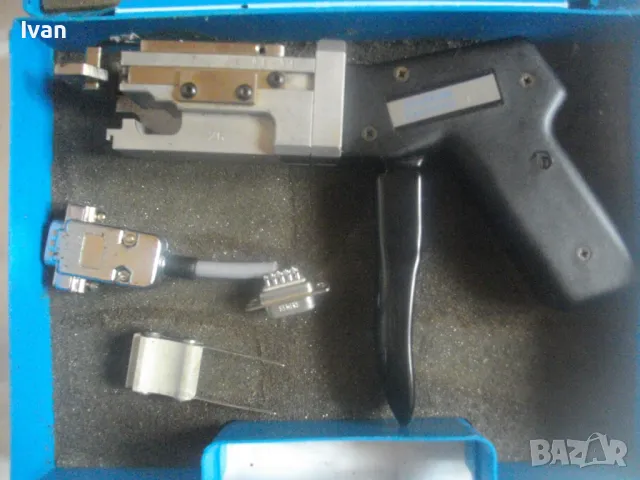 КЛЕЩИ ЗА ЕЛЕКТРОНИКА /СВЪРЗВАЩИ КОНЕКТОРИ И ПИНОВЕ/ MOLEX WINCHESTER ELECTRONICS