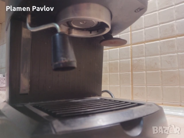 Кафемашина битова Делонги, снимка 4 - Кафемашини - 50602877