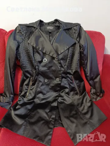 Продавам луксозен дамски тренчкот, снимка 7 - Якета - 49387347