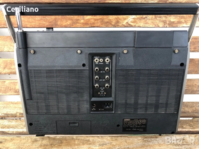 Радиокасетофон SANKEI TCR-1000H(Japan), снимка 7 - Радиокасетофони, транзистори - 52845845