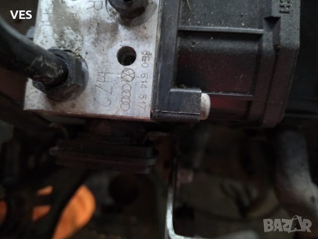 Части за Audi А4 B6 ALT 130кс, снимка 4 - Автомобили и джипове - 36247029