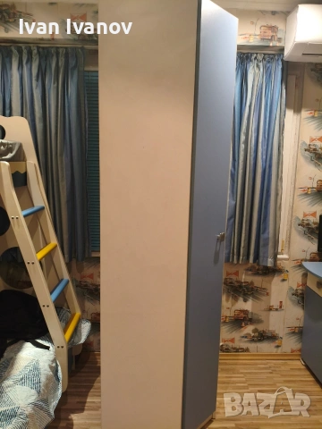 Детско двуетажно легло, ъглов гардероб и бюро с подвижна поставка за компютър, снимка 6 - Спални и легла - 53734960