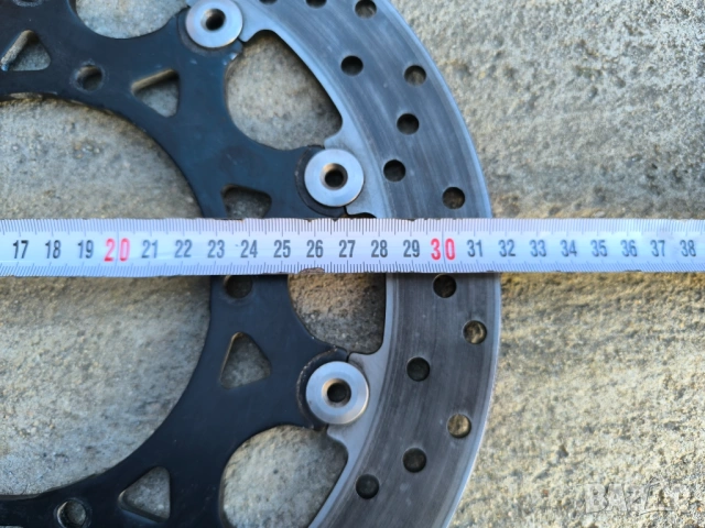 Yamaha r1 дискове , снимка 2 - Мотоциклети и мототехника - 53624384