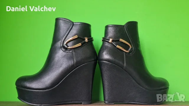 Къси зимни боти, снимка 2 - Дамски ботуши - 55994007