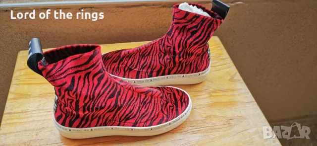 Оригинални дамски маратонки / сникърси PATRIZIA PEPE - 35 номер