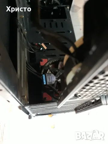 Компютърна кутия Makki 8872 RGB 4x120mm+Controller+Trust GXT 762 Red 120mm+GELID Red Led-Flex Stripe, снимка 5 - Захранвания и кутии - 55756036