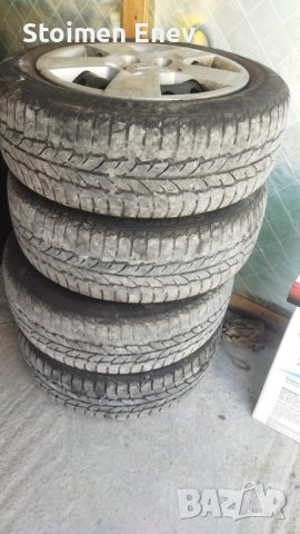Продавам зимни гуми с джанти за Кия , снимка 1 - Гуми и джанти - 44165399