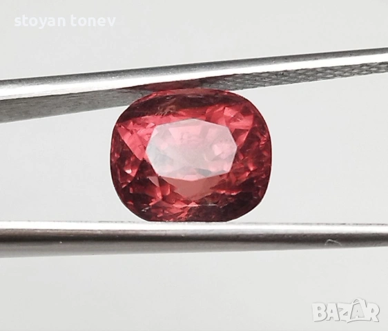 Рядък 2.49кт естествен ненагряван Падпараджа шпинел от Мианмар! Сертифициран! Нов!, снимка 3 - Други - 53649383