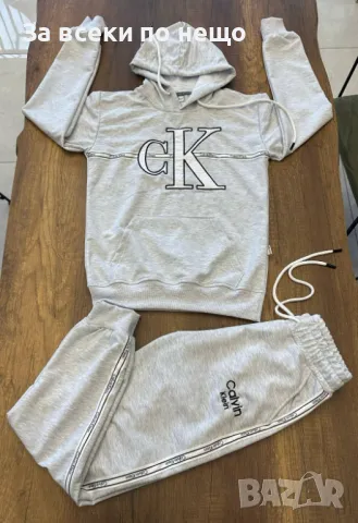 Calvin Klein Дамски Спортен Комплект🔝Дамски Спортен Екип Келвин Клайн - Различни Цветпове Код VL-13, снимка 7 - Спортни екипи - 49307094