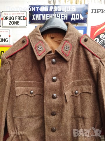 Войнишка зимна куртка номер 4 Б, снимка 2 - Антикварни и старинни предмети - 40266997