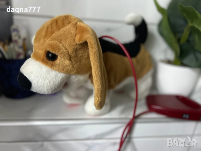 Интерактивно пишкащо плюшено куче Pipi Max