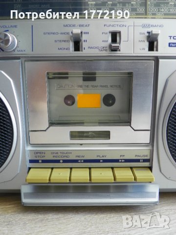 Стерео касетофон TOSHIBA RT-100S, снимка 8 - Радиокасетофони, транзистори - 41932522
