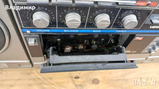 Радиокасетофон VEGA-335 , снимка 2 - Радиокасетофони, транзистори - 49458197
