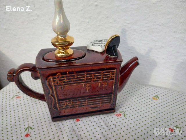 Колекционерски чайник Ретро пиано Swineside Англия, снимка 7 - Декорация за дома - 53036776