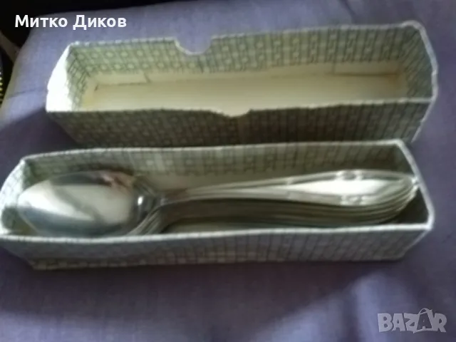 Винтидж от соца нови 12 лъжици на Велико Търново в кутия, снимка 6 - Прибори за хранене, готвене и сервиране - 47678836