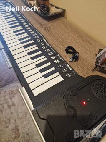 Преносимо пиано 49 клавиша, ново, снимка 4 - Пиана - 52441228